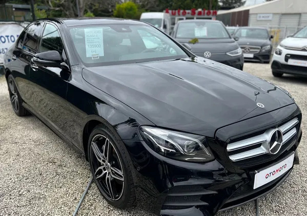 samochody osobowe Mercedes-Benz Klasa E cena 135900 przebieg: 72000, rok produkcji 2019 z Rudnik nad Sanem